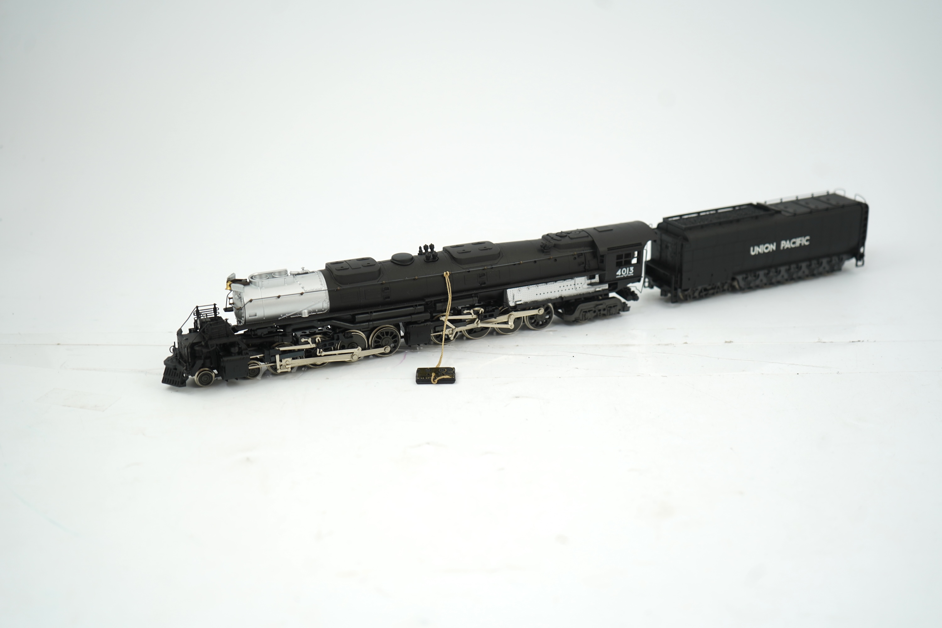 Two HO gauge Union Pacific locomotives; a Rivarossi Big Boy, 4013, 4-8-8-4 tender locomotive, together with LMB Models, Japan, 5093, 4-10-2 locomotive with bogie tender, both powered for two rail operation.